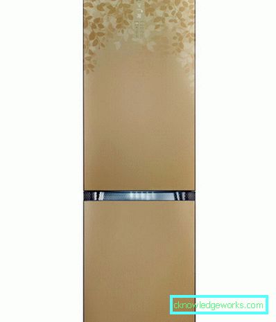 Beige LG -jääkaappi Beige LG -jääkaappi