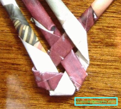Weaving sanomalehti putket aloittelijoille - yksinkertainen askel askeleelta ohjeet