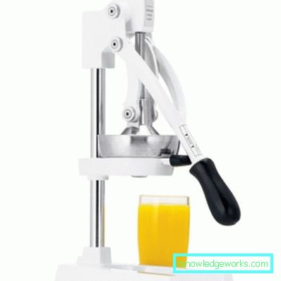 Manuaalinen juicer-painike Manuaalinen juicer-painike