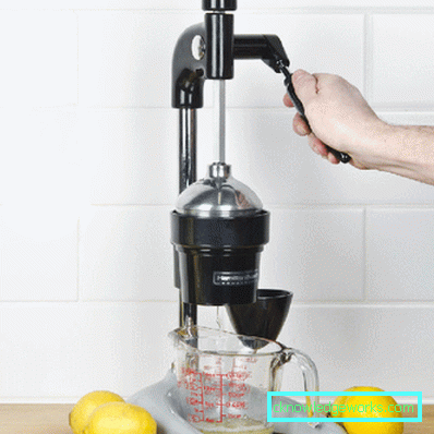 Manuaalinen juicer-painike Manuaalinen juicer-painike